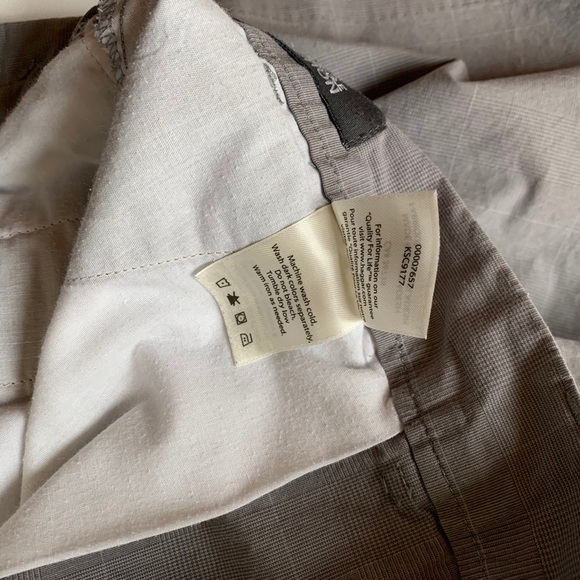 KENNETH COLE REACTION men's GREY SHORT sz38 - Picture 8 of 8